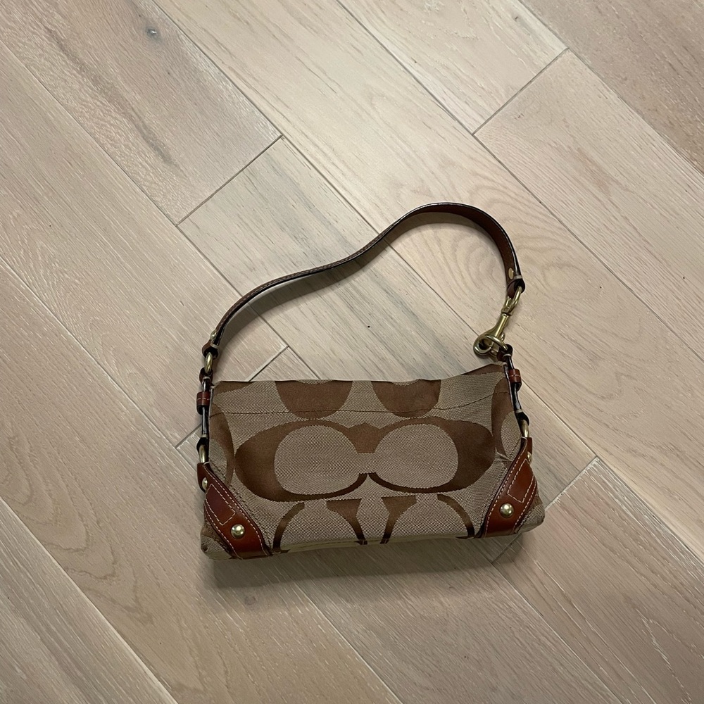 Vintage COACH small handbag